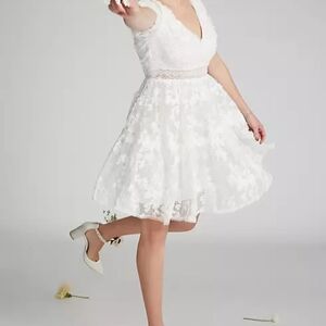Davids Bridal Dress 3D Lace